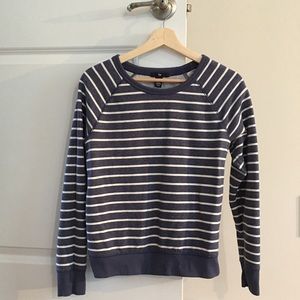 Gap Sweatshirt